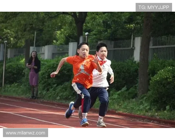 半岛体育:提升青少年体育教育质量的有效策略与实践案例 半岛体育:提升青少年体育教育质量的有效策略与实践案例